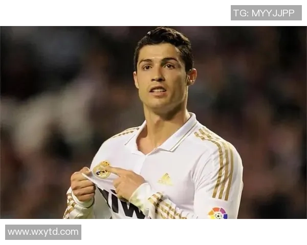 足球界十大点球大师盘点谁才是绿茵场上最冷静的终结者